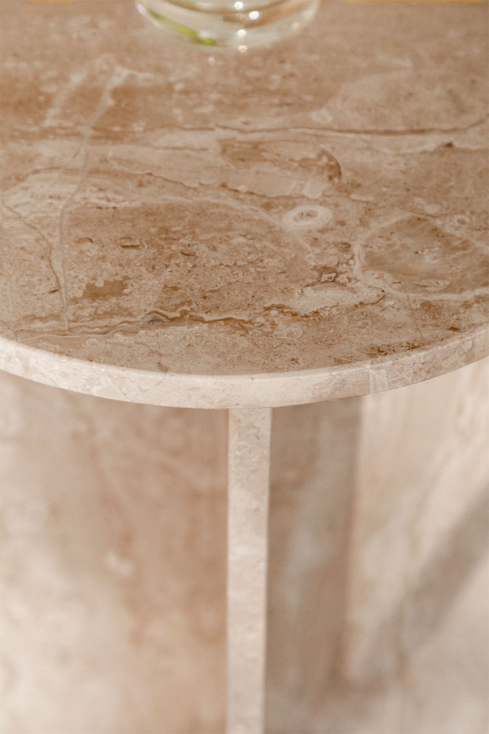 Round bedside table Ø35 cm in Mencia marble, gallery image 2