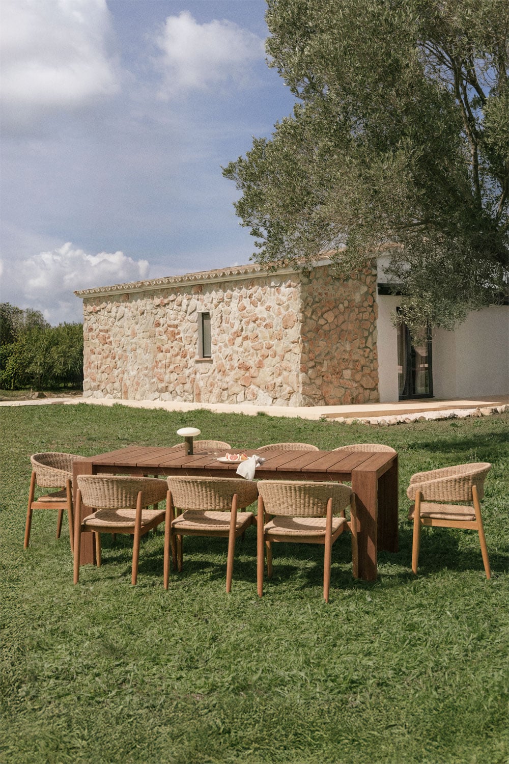 Rectangular 220x100 cm garden table in acacia wood Mirelen, gallery image 7