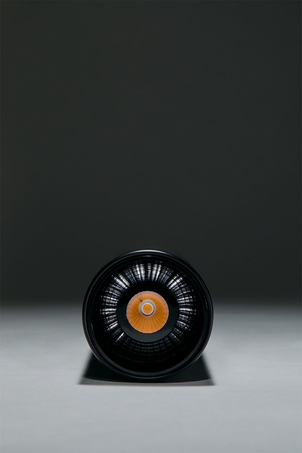 Round surface-mounted LED ceiling light in aluminum Luisiana, imagen de galeria 6