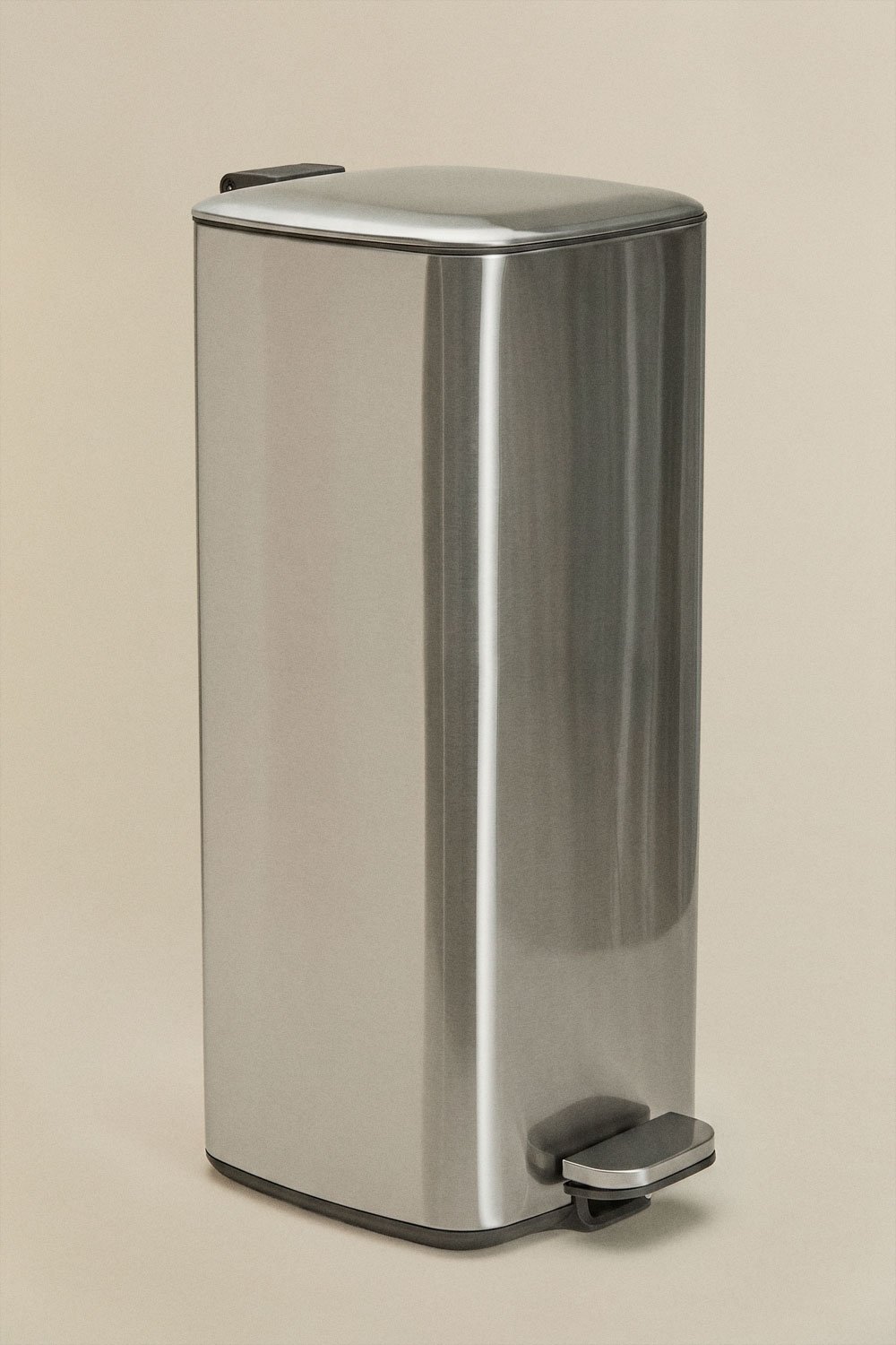 Sosuina steel pedal bin, gallery image 1