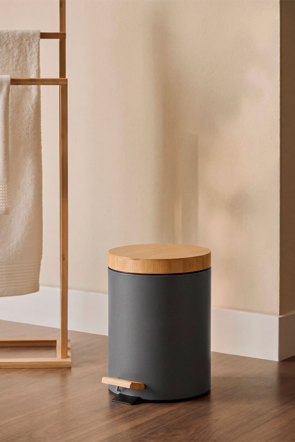 Sosua pedal bin in galvanized steel and bamboo, gallery image 1