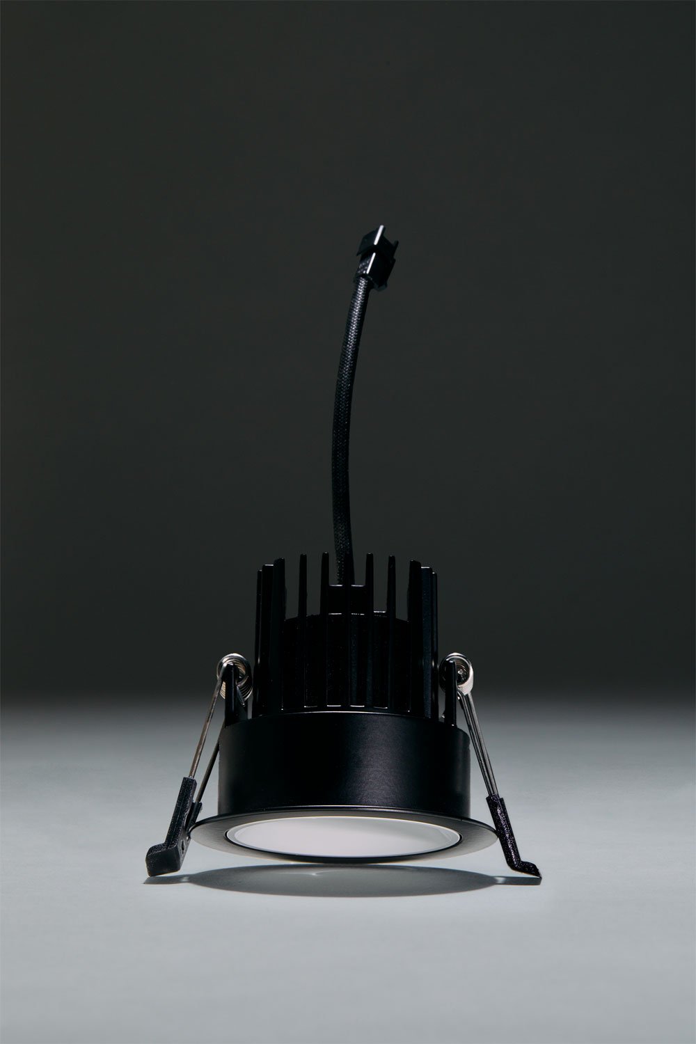 Recessed LED downlight with round frame Ø7 cm in aluminum Luisiana, imagen de galeria 3