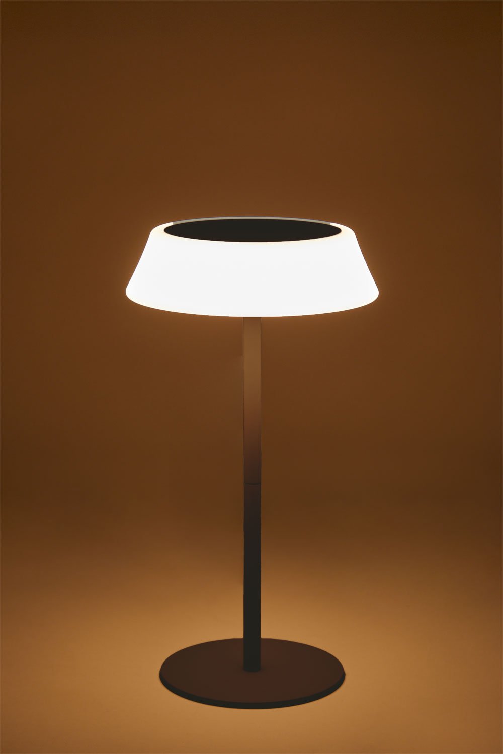 Wireless LED Solar Table Lamp in Polyethylene and Iron Ulenia, gallery image 3