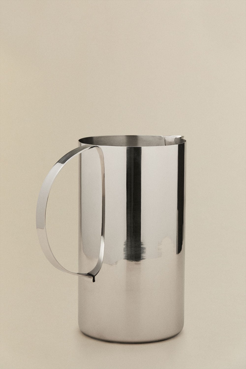 Borgolin 1.9 L stainless steel jug, gallery image 2