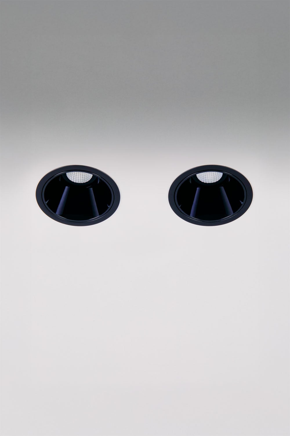Pack of 2 recessed LED downlights with round frames Ø7 cm in Luisiana aluminum, imagen de galeria 1