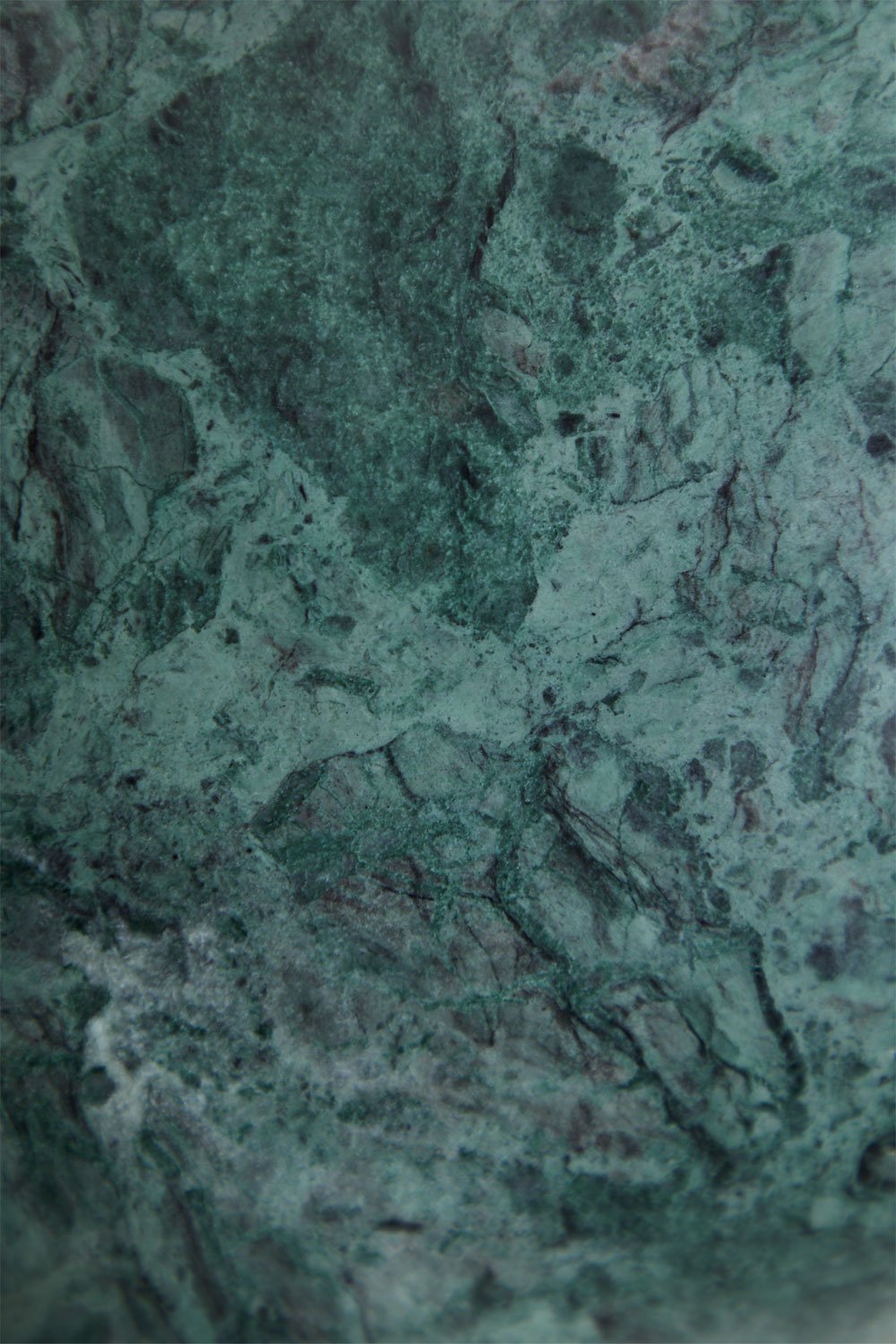 Round washbasin Ø40 cm in Eskel natural stone, gallery image 5