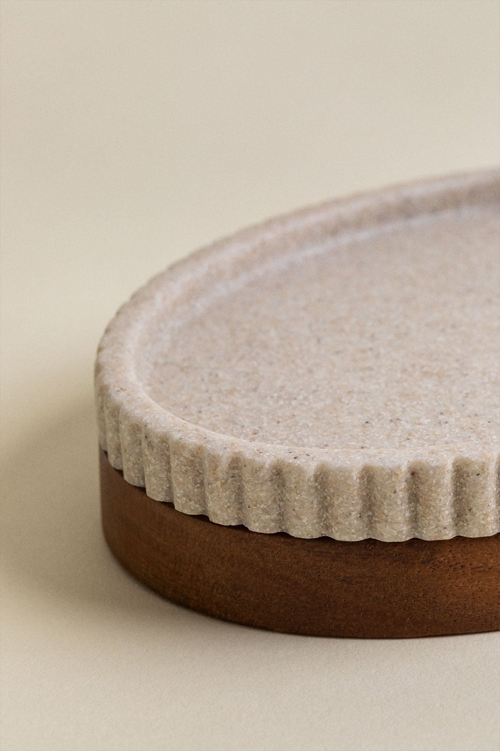 Wassila nude beige polyresin soap dish, gallery image 3