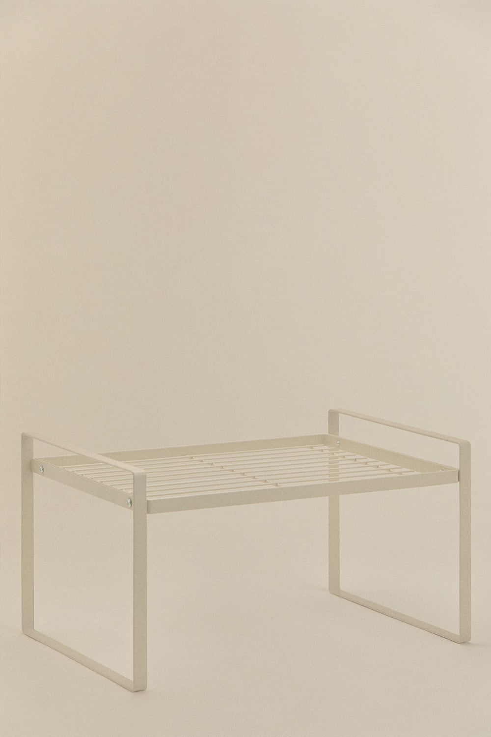 Izarne iron organizer shelf, gallery image 1