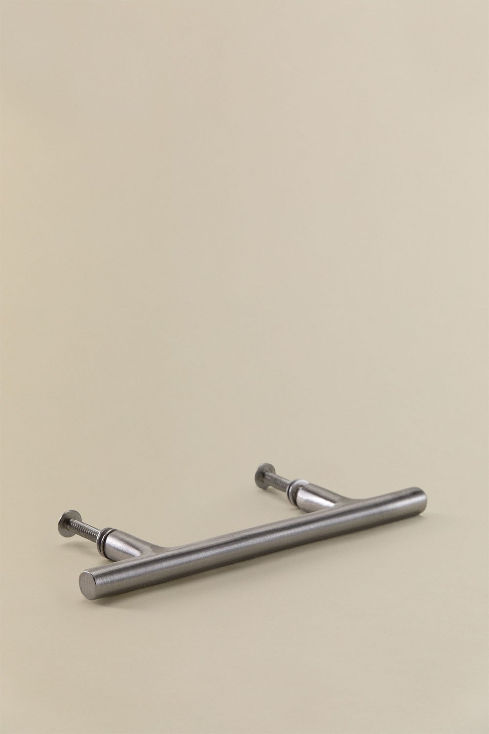 Pack of 2 Neravio iron handles, gallery image 2