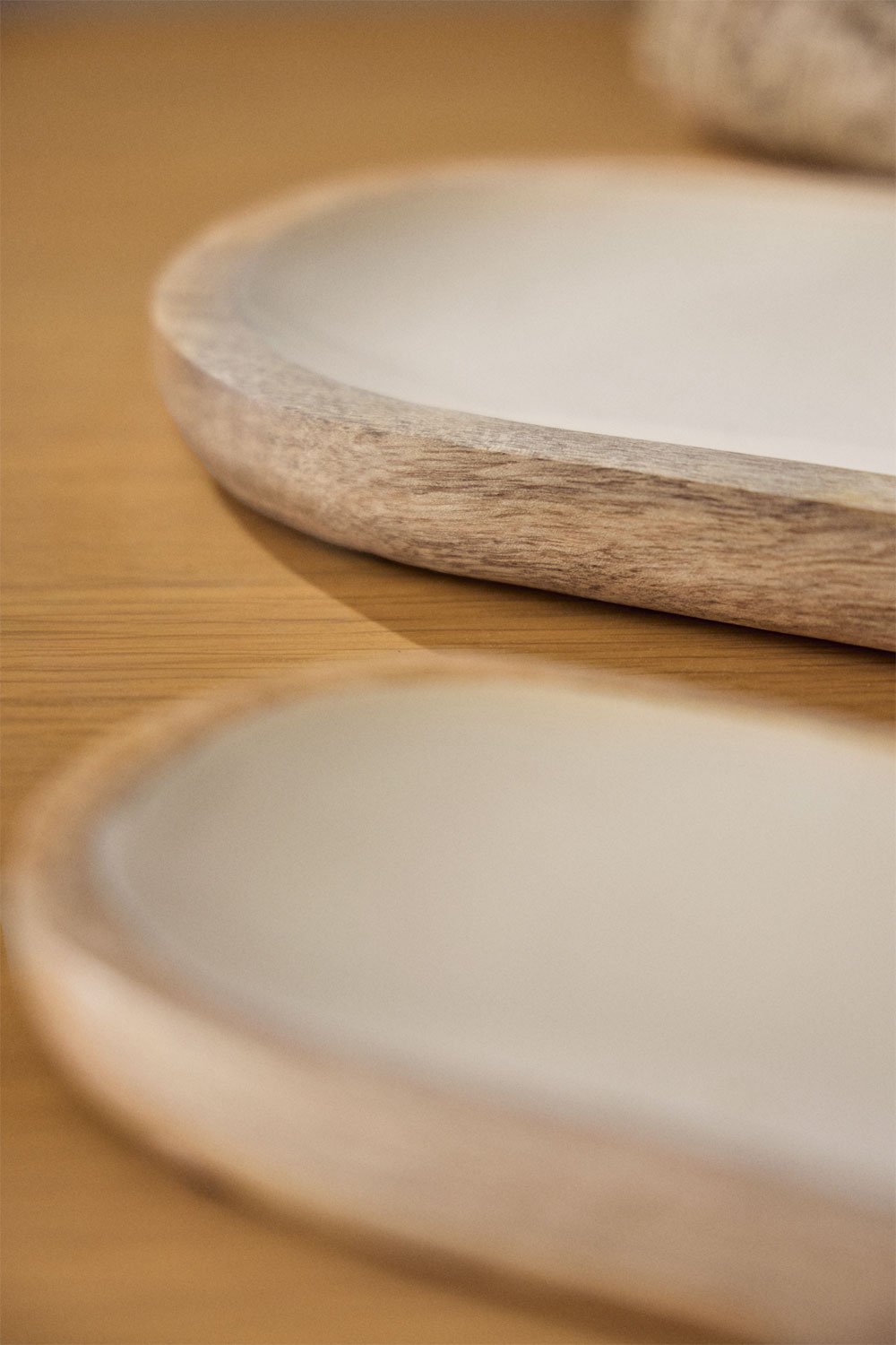 Mango wood decorative tray Fruela, gallery image 2