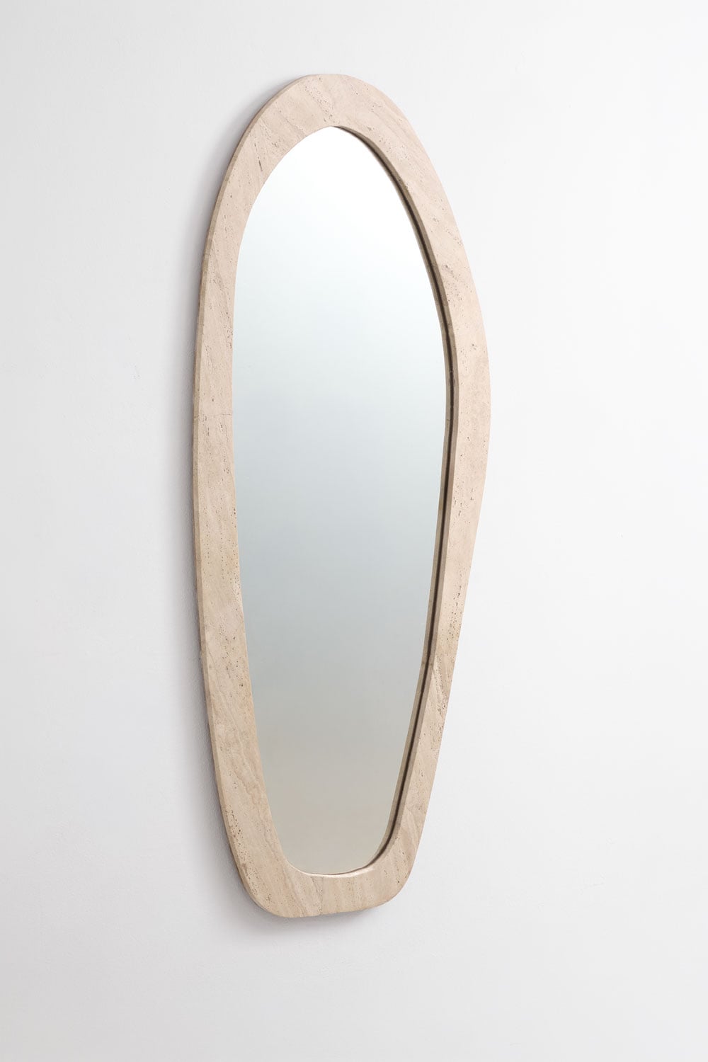 Irregular wall mirror in natural stone Urkiz, gallery image 2