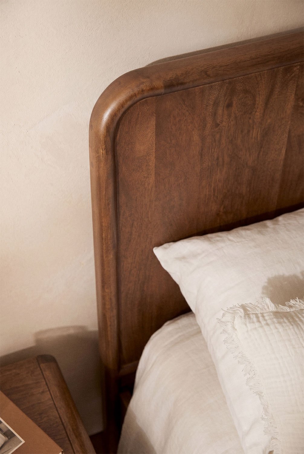 Dark mango wood headboard for 180 cm bed Maupaul, gallery image 2