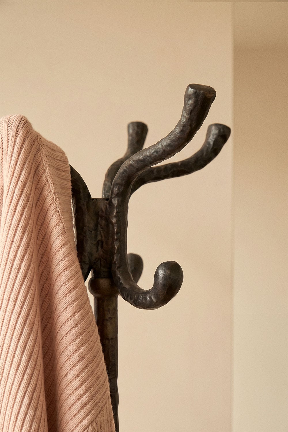 Velkry aluminum standing coat rack, gallery image 2