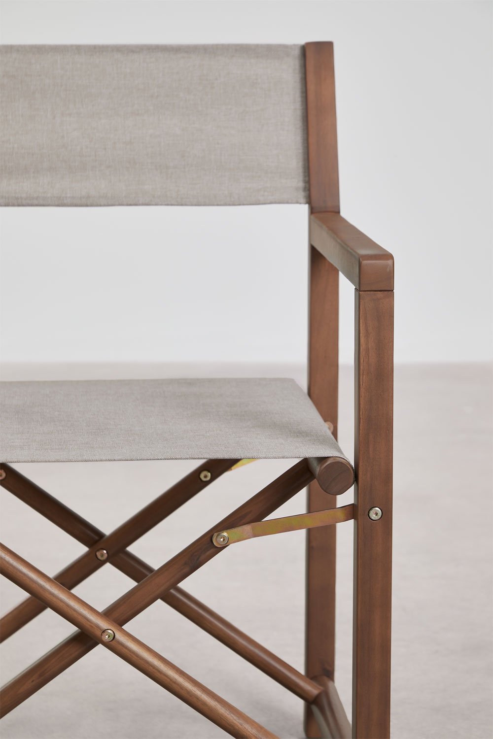 Pack of 4 folding director chairs in Rondonia acacia wood, gallery image 4