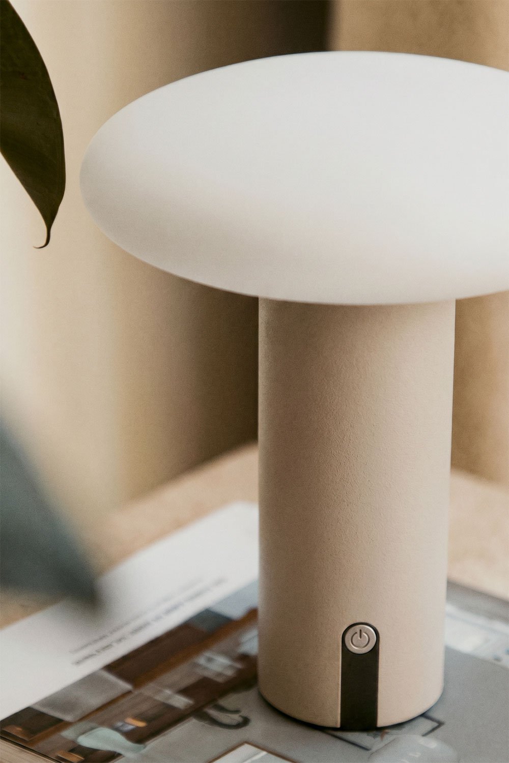 Wireless LED table lamp in iron Zosima, gallery image 2
