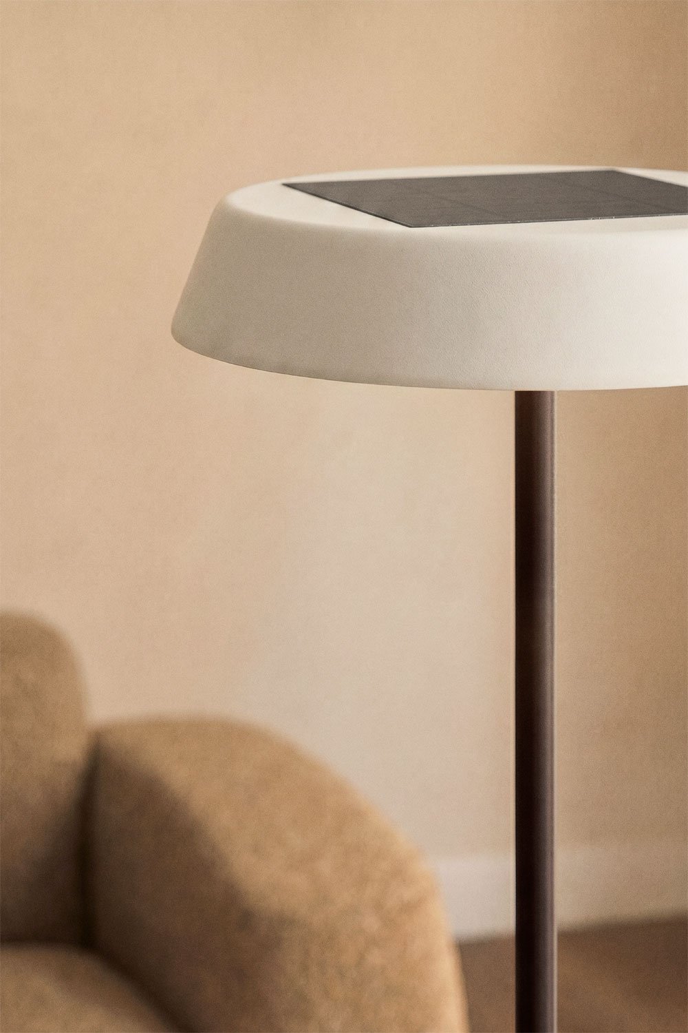 Ulenia wireless LED solar floor lamp in polyethylene and iron, gallery image 2