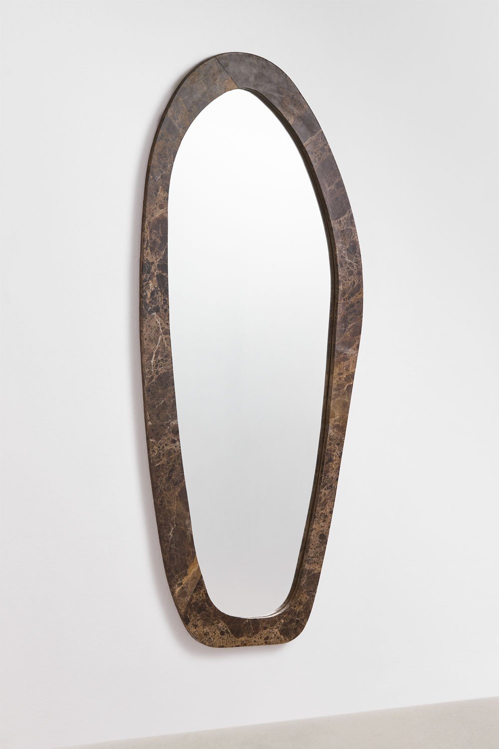 Irregular wall mirror in natural stone Urkiz, gallery image 4