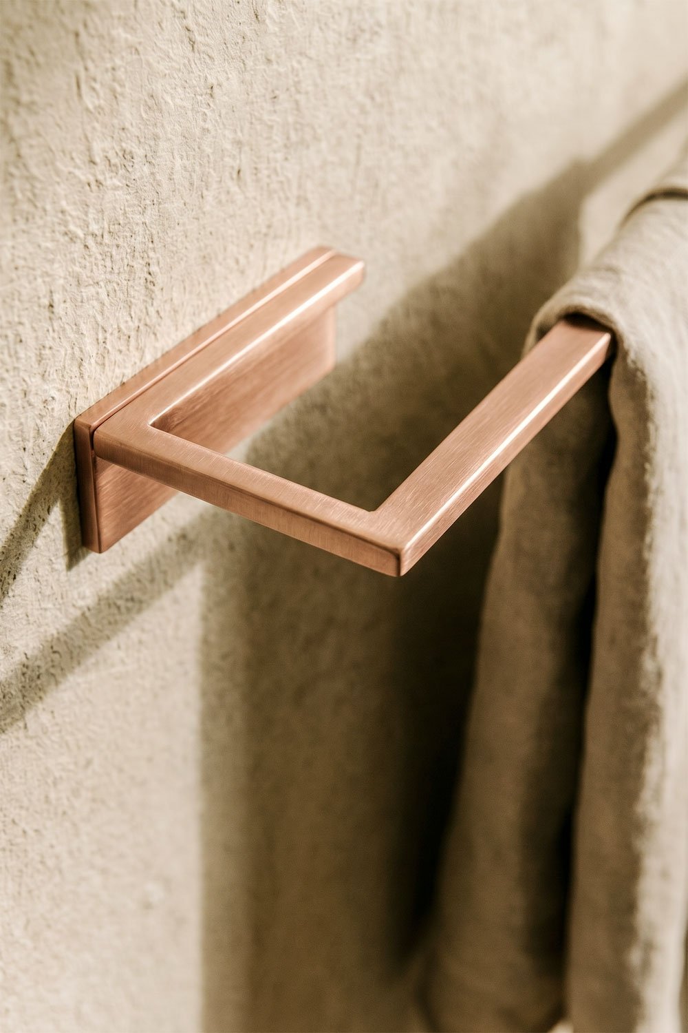 Wall-mounted stainless steel towel rail with 60 cm bar in brushed rose gold Jalter, gallery image 2