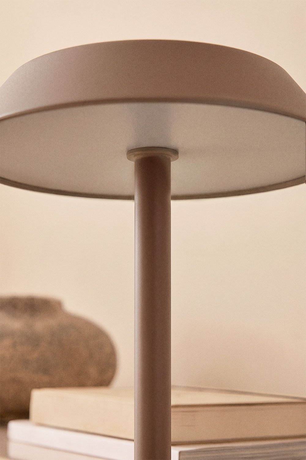 Oravella wireless LED iron table lamp, gallery image 2