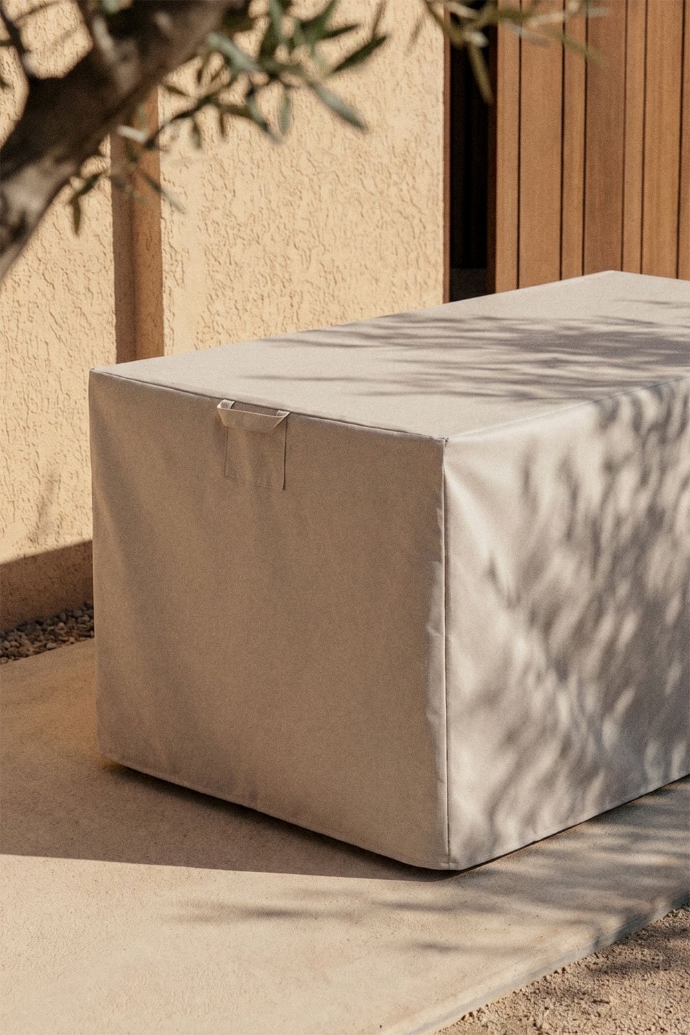 Rectangular Otley garden table protective cover, gallery image 2