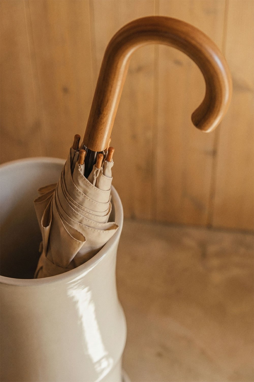 Fiorenza ceramic umbrella stand, gallery image 2
