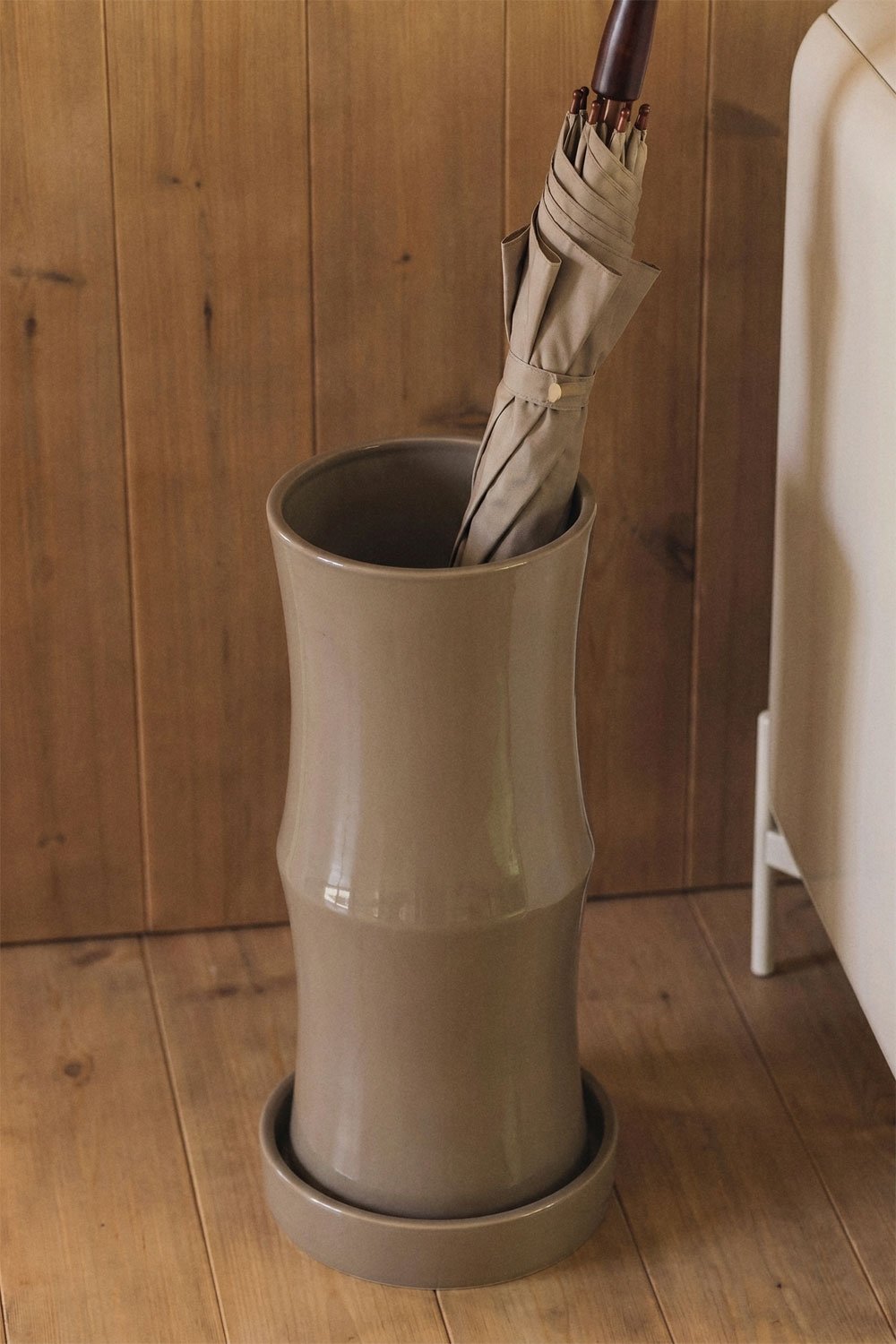 Fiorenza ceramic umbrella stand, gallery image 2