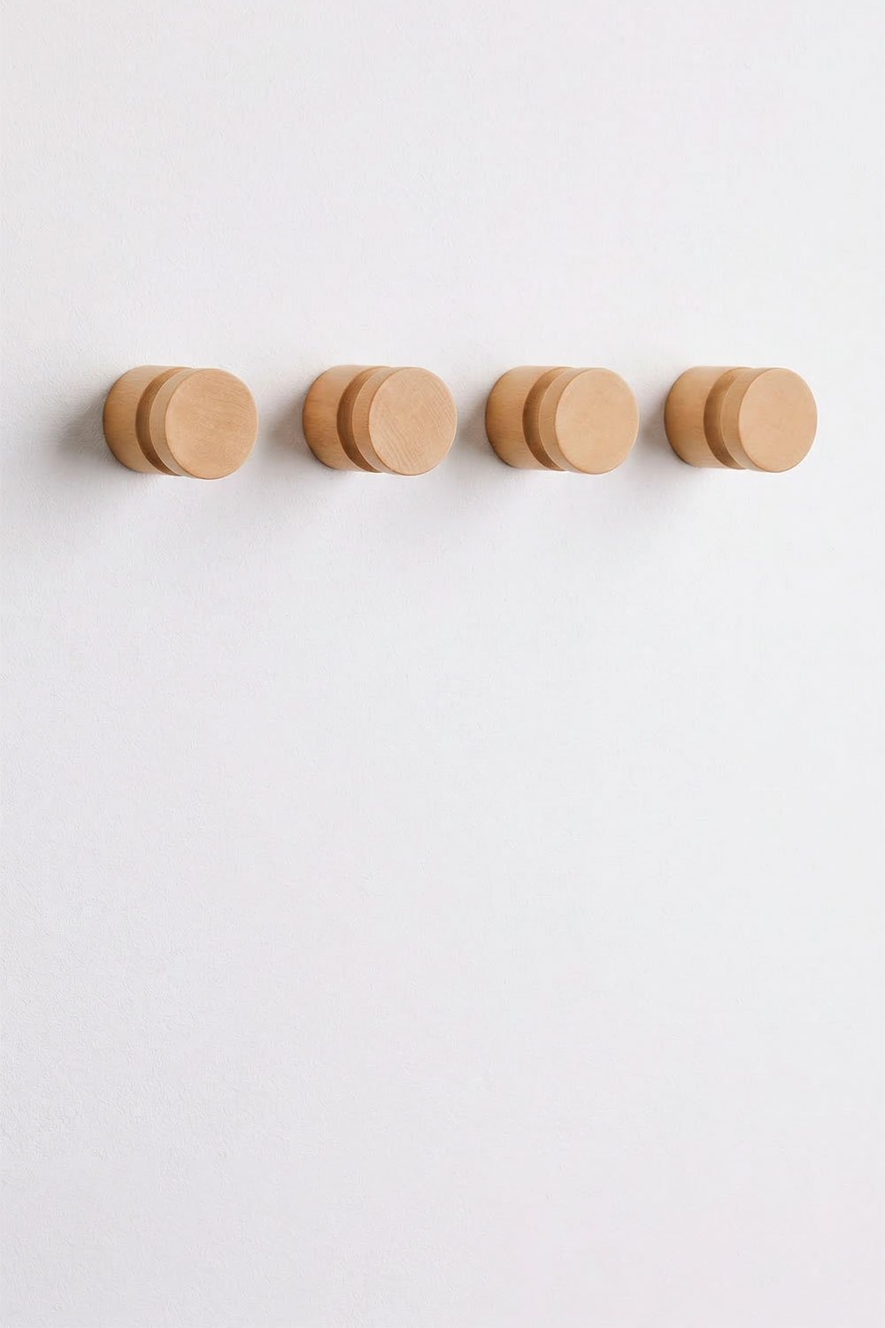 Pack of 4 Eldra wooden wall hooks, gallery image 3