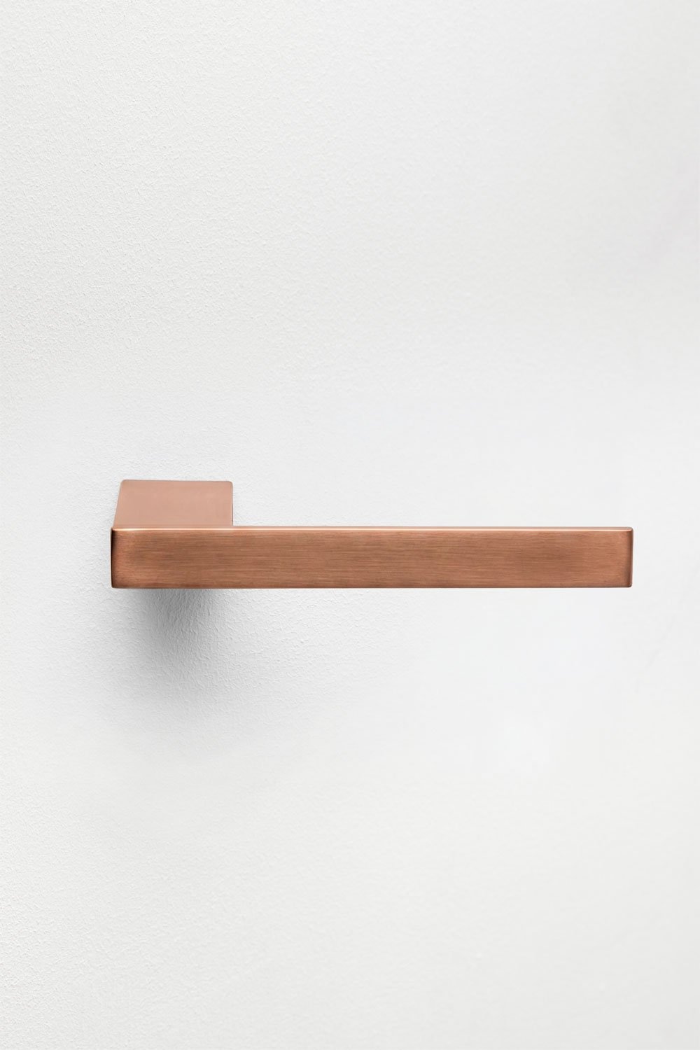 Toilet roll holder in brushed rose gold stainless steel Olvam, gallery image 4
