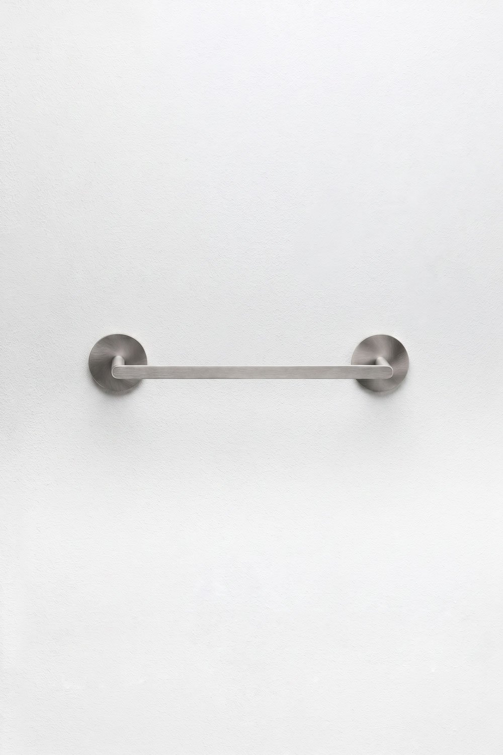 Adhesive wall-mounted towel rail with 30 cm bar for bathroom in brushed grey stainless steel Caldrumi, gallery image 4
