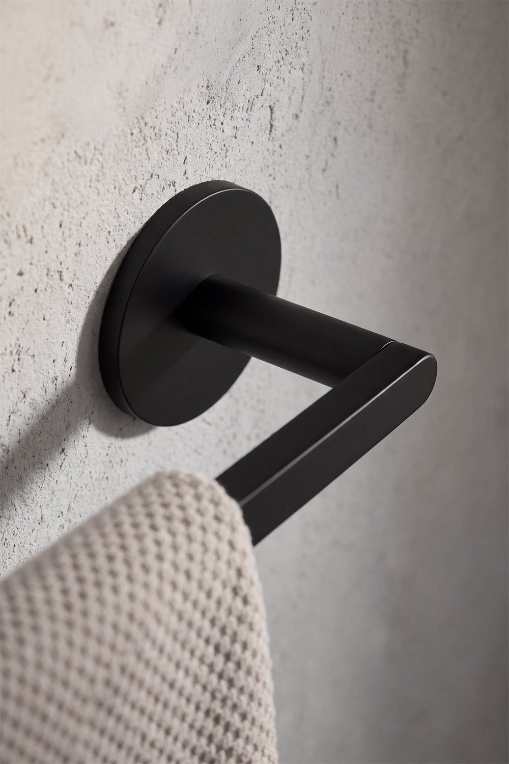 Adhesive wall-mounted towel rail with 60 cm bar for bathroom in matt black stainless steel Caldrumi, gallery image 2
