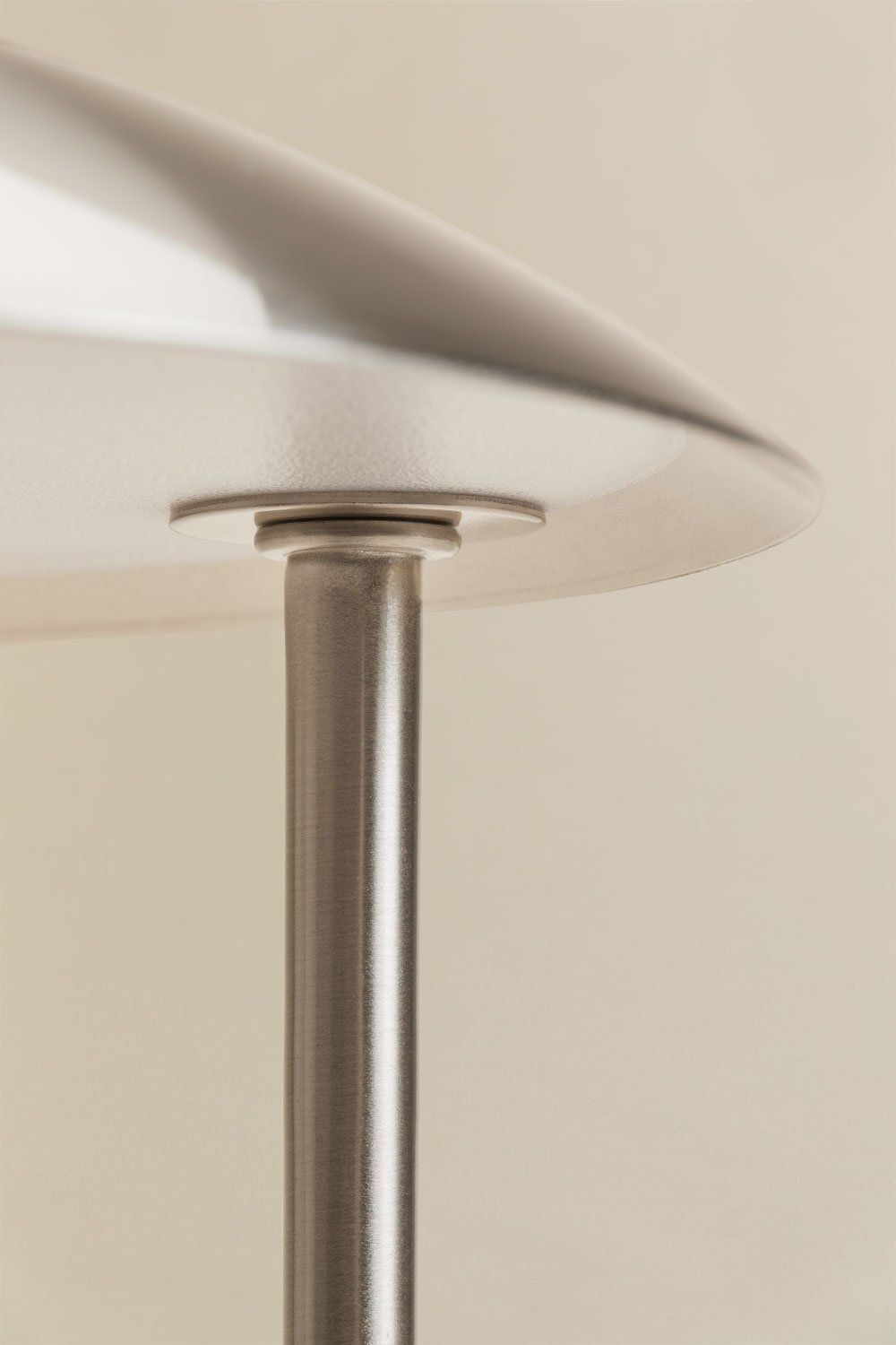 Wireless LED table lamp in iron Prismela, gallery image 6