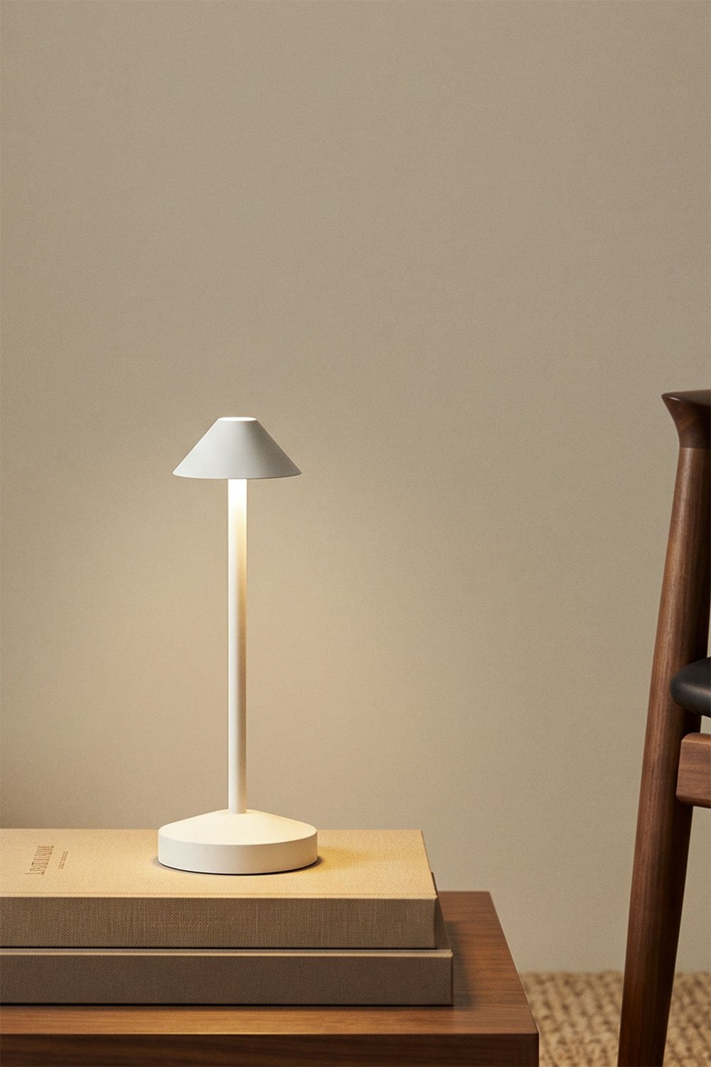 Emilija wireless LED iron table lamp, gallery image 1