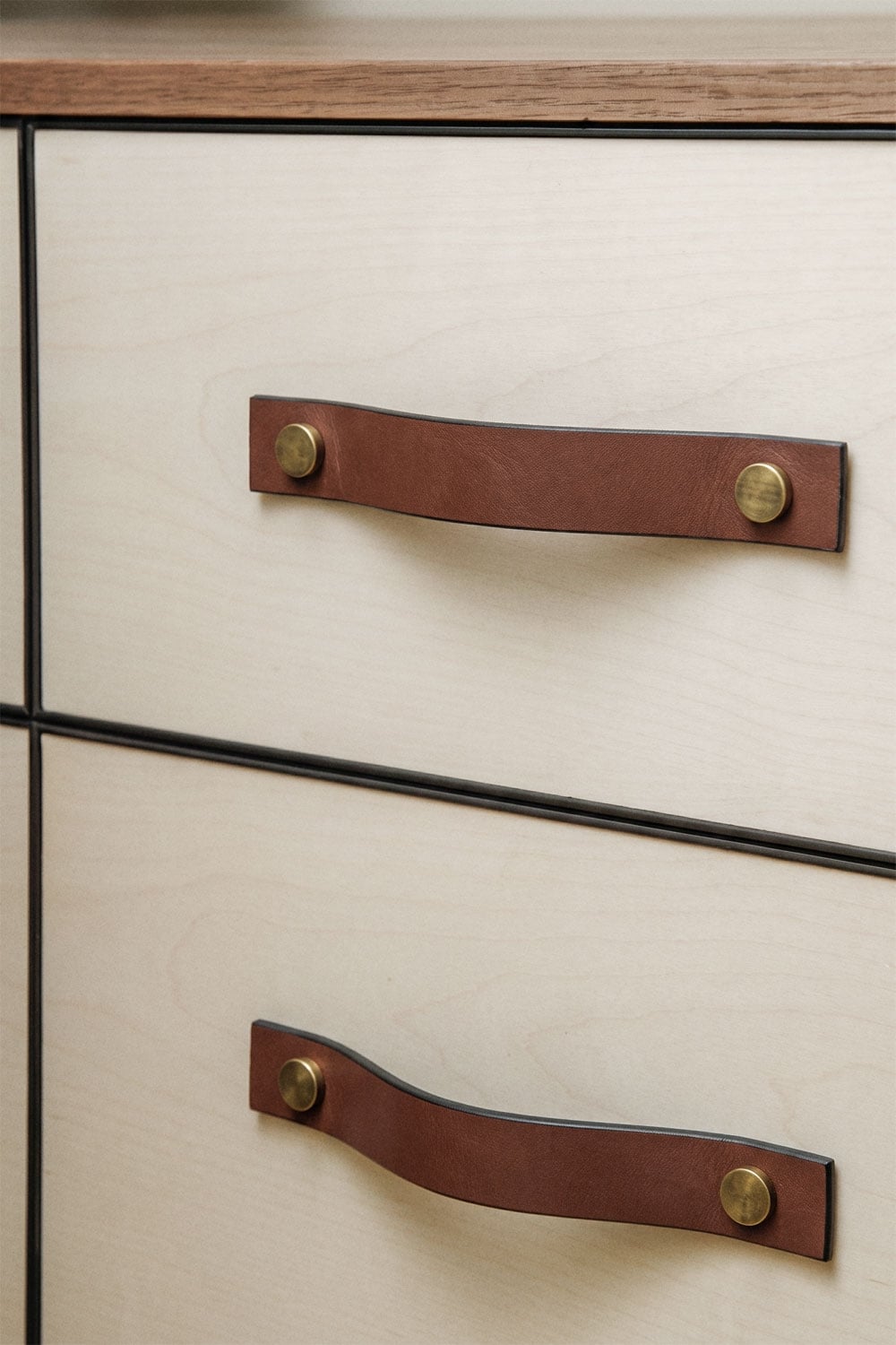 Pack of 2 Teroy leather handles, gallery image 1