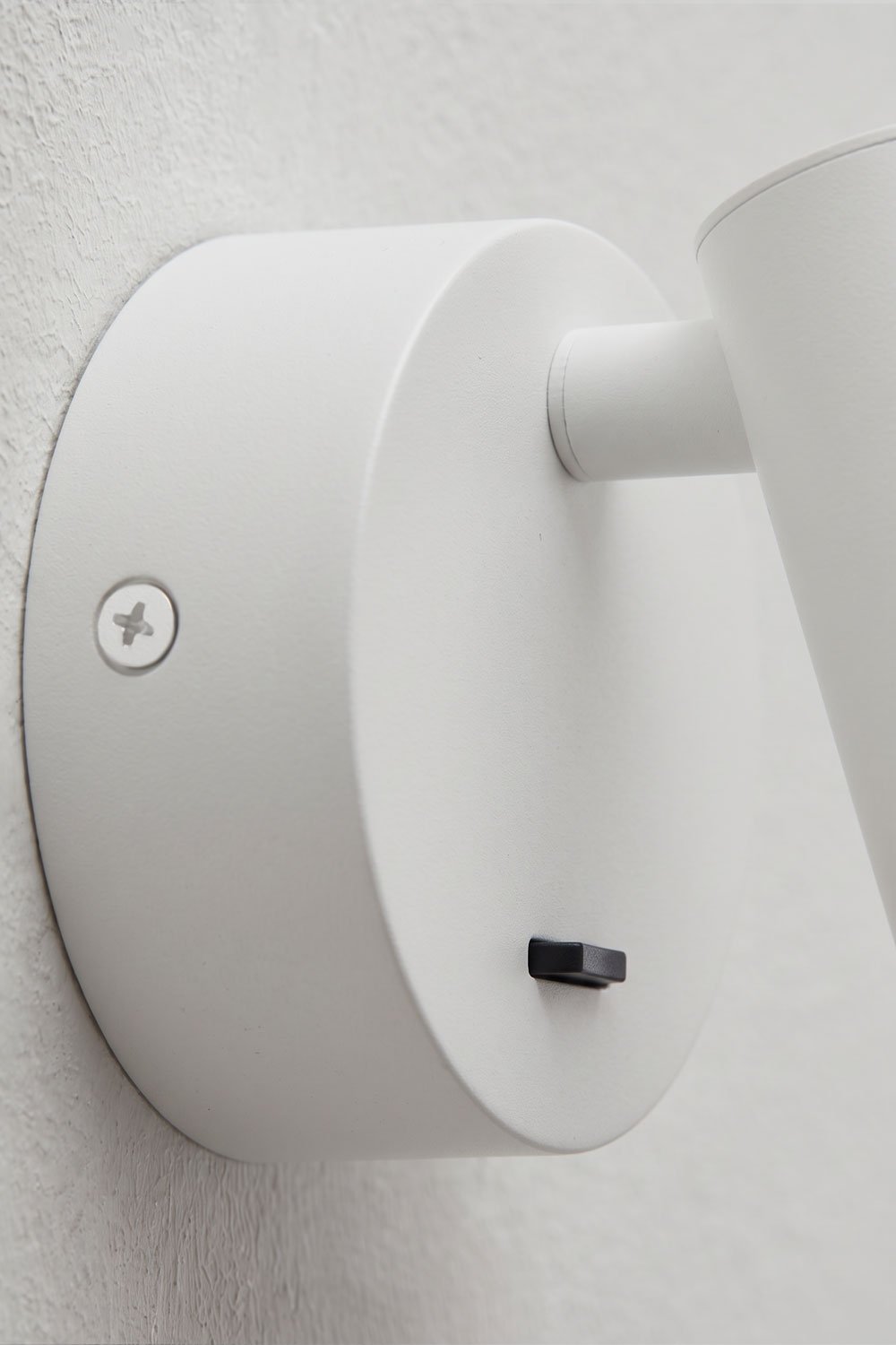 Keyne adjustable LED wall light in aluminum, gallery image 7