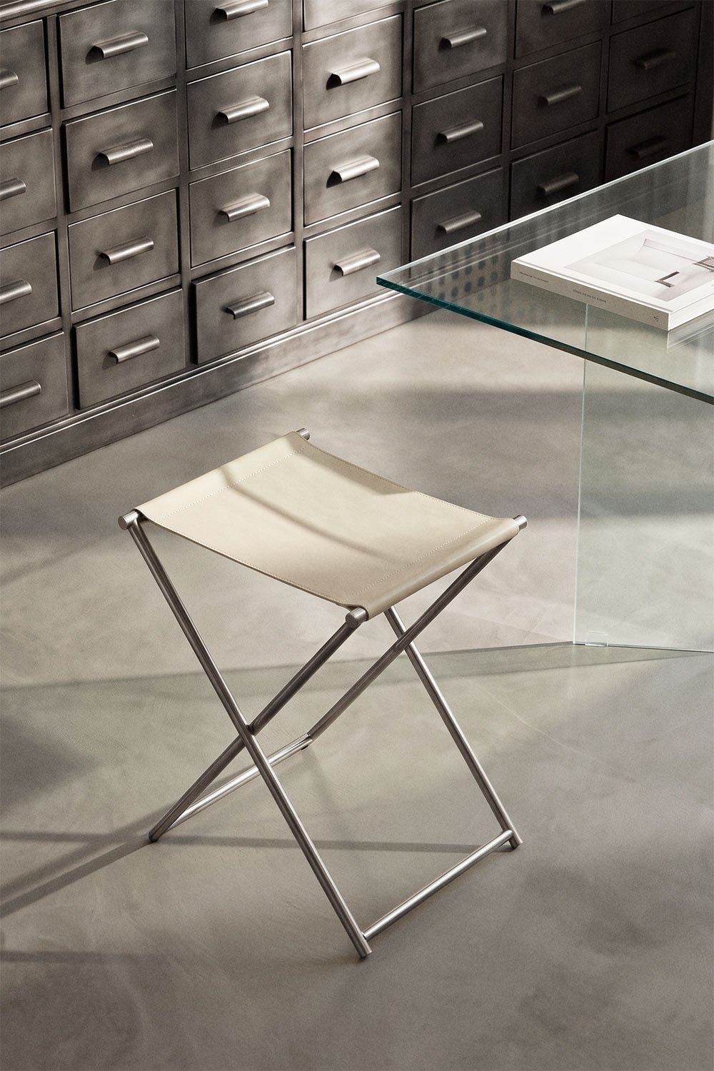 Dravena 50 cm low folding stool in leather and stainless steel, gallery image 1