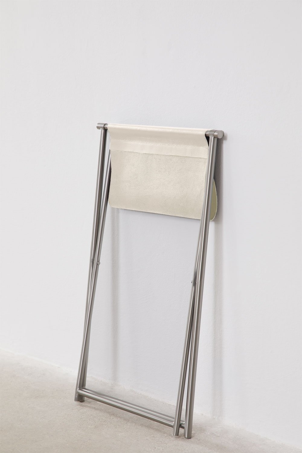 Dravena 50 cm low folding stool in leather and stainless steel, gallery image 9