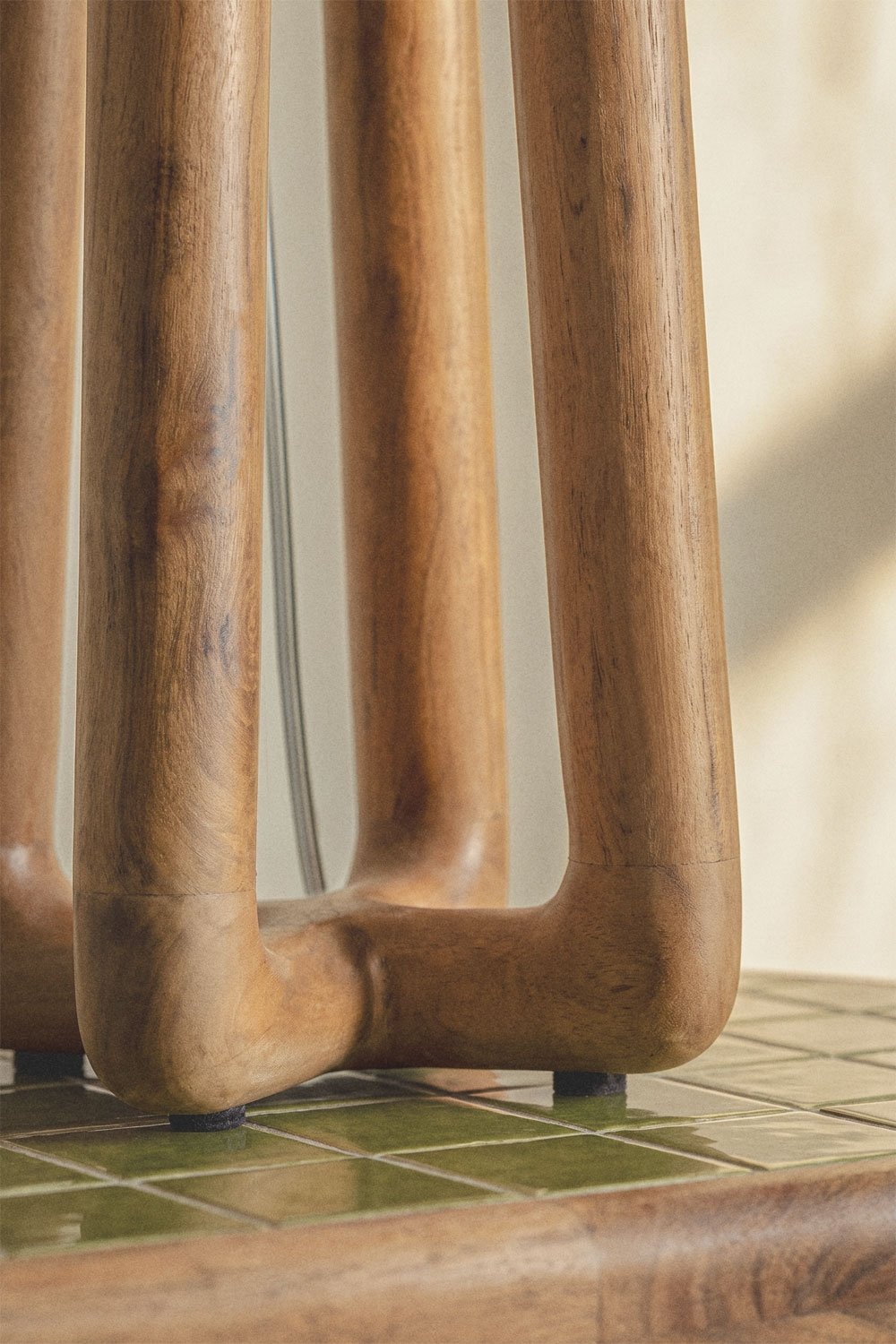 Lureva 40 cm mango wood table lamp base, gallery image 3
