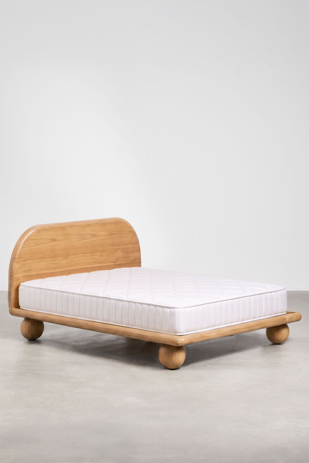 Bicheno mango wood bed, gallery image 3