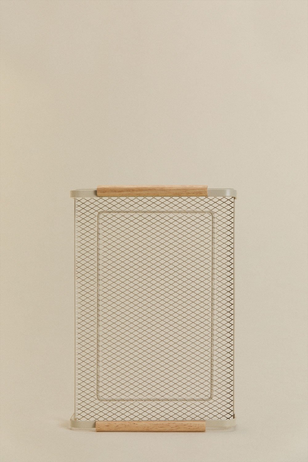 Zestei iron and rubberwood tray, gallery image 3