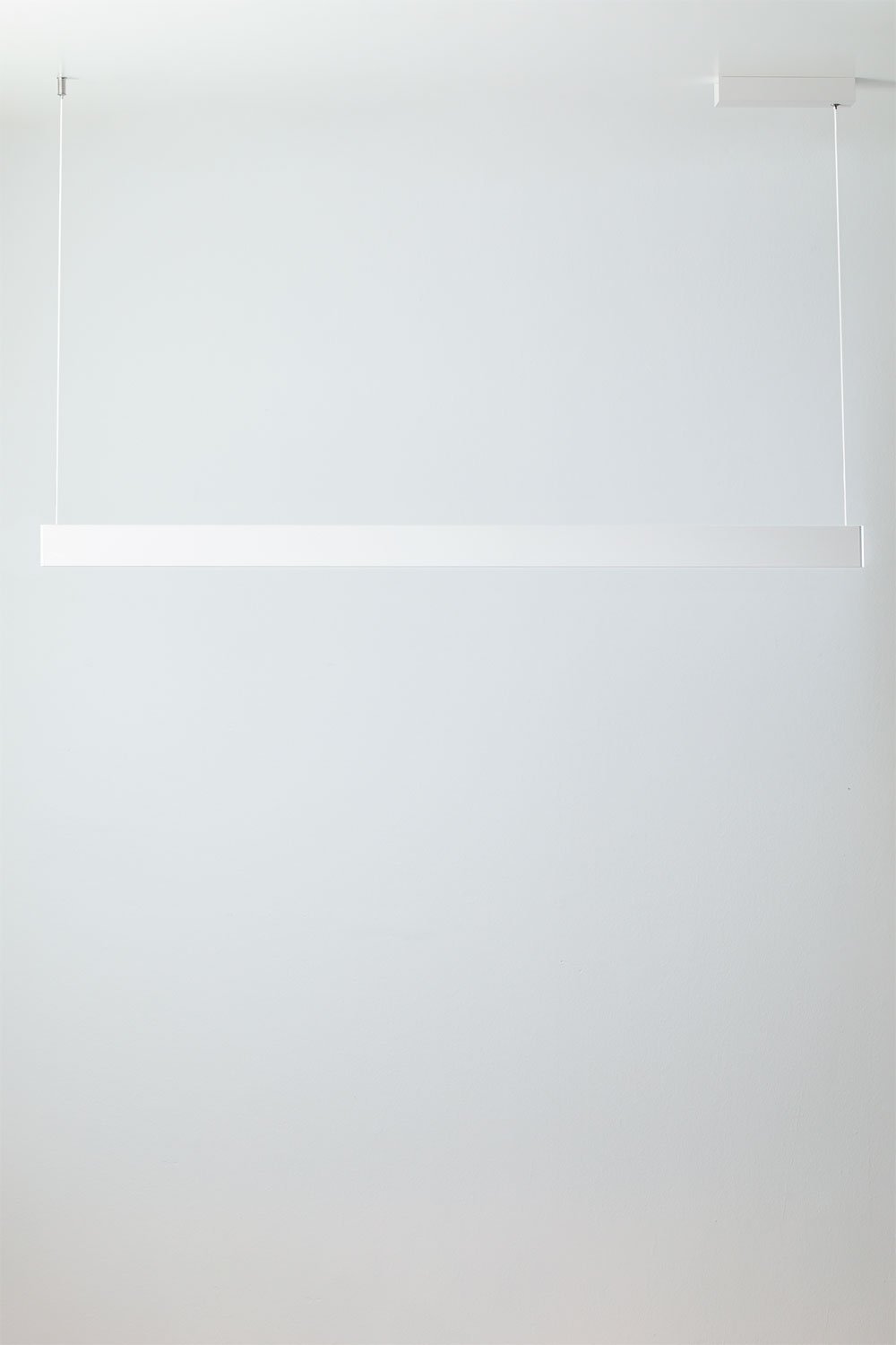 Maulenis 120 cm linear LED pendant ceiling lamp in aluminum, gallery image 3