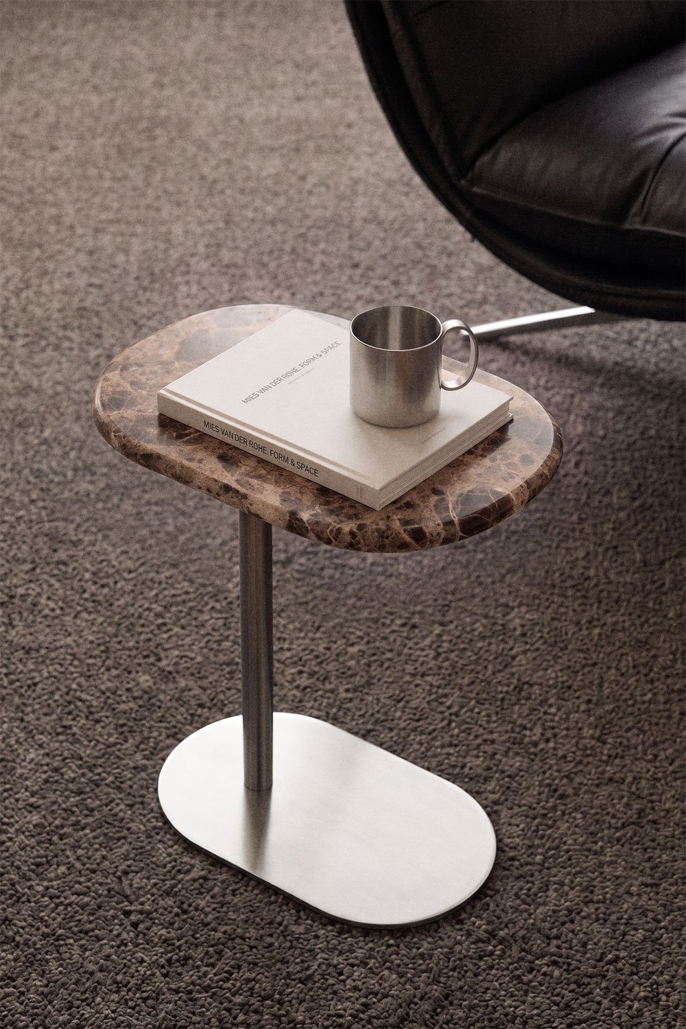 Oval side table 45x25 cm in stainless steel Lumair, gallery image 1