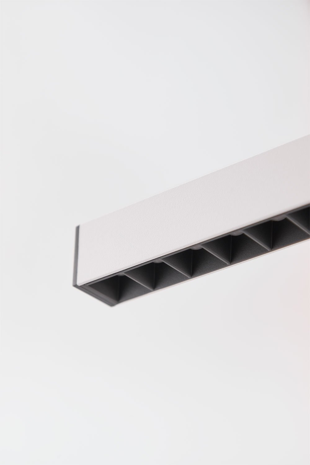 LED linear pendant ceiling lamp 120 cm with indirect light in aluminum Danile, gallery image 5