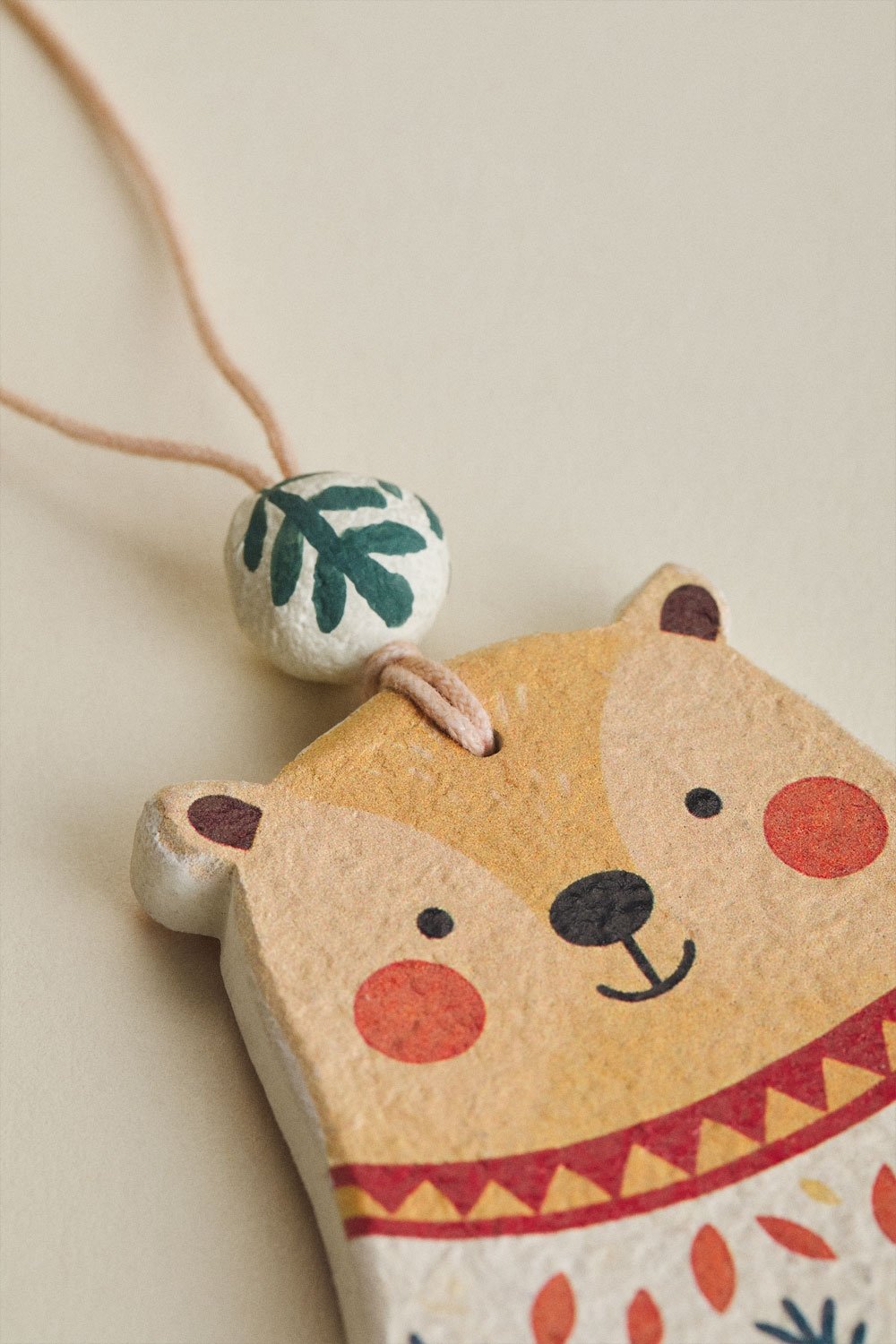 Pack of 3 Maunel papier-mâché Christmas ornaments, gallery image 5