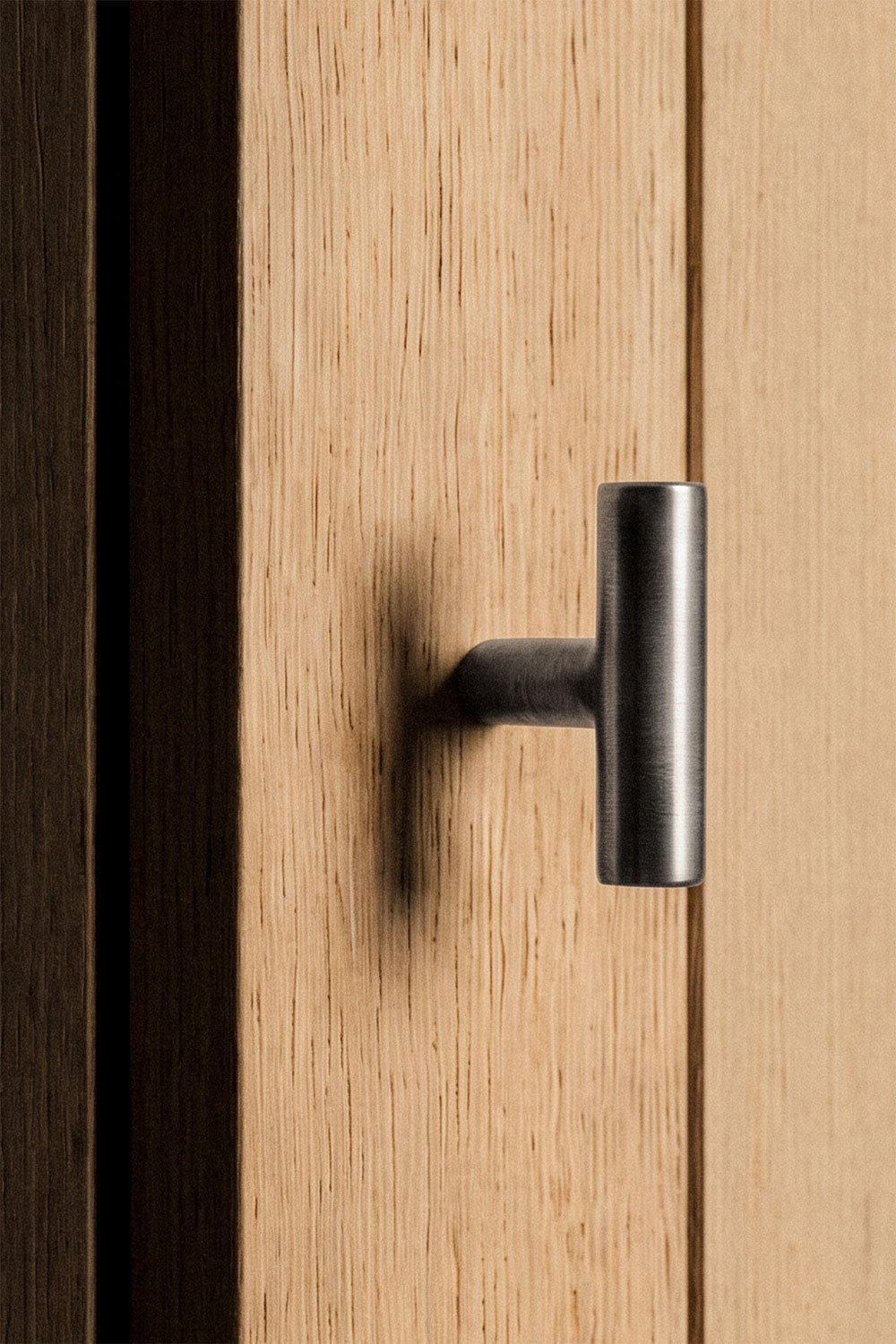 Pack of 2 Daneriel iron handles, gallery image 2