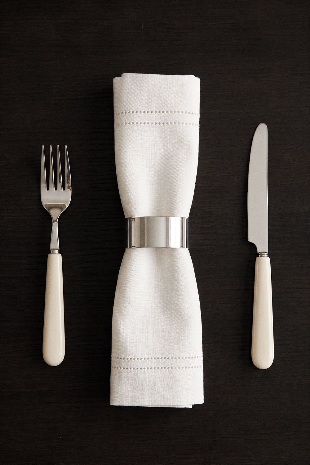 Pack of 4 Evirane aluminum napkin holders, gallery image 1
