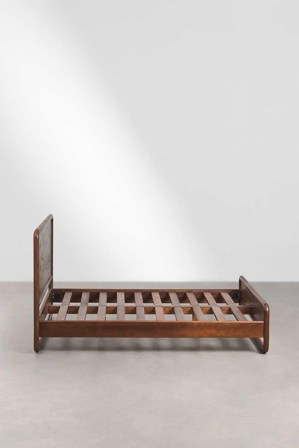 Maupaul mango wood bed, gallery image 4