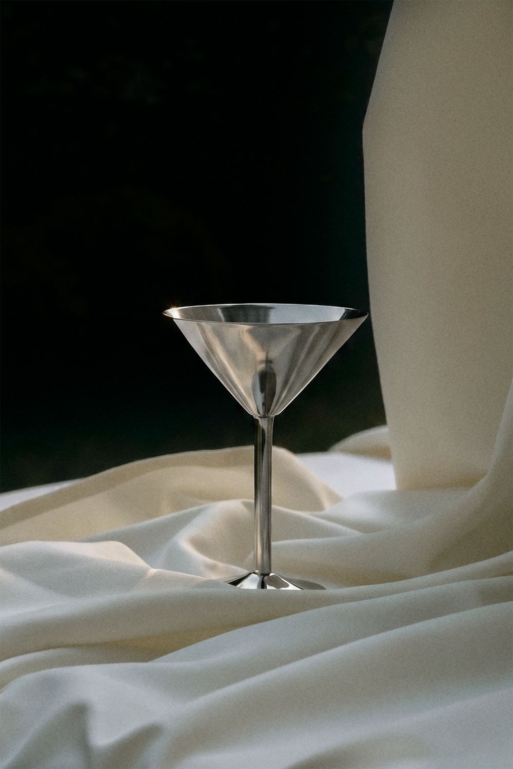 Pack of 2 cocktail glasses 35 cl in stainless steel Zirevia, gallery image 1
