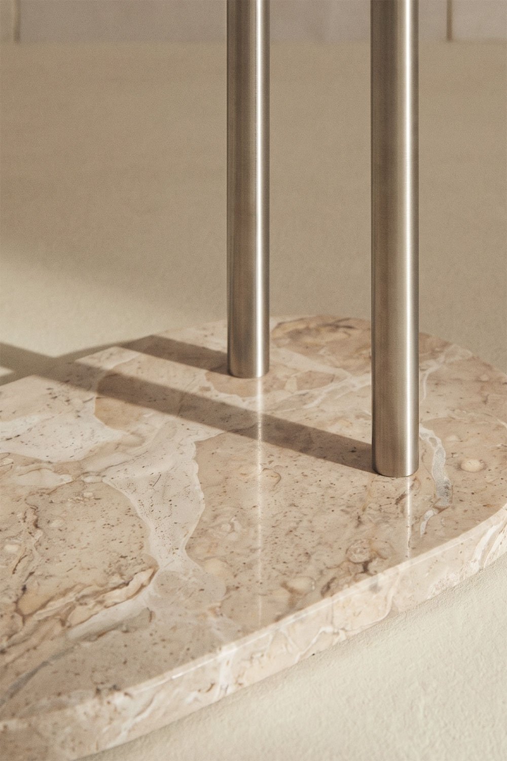 Eravni freestanding towel rack in natural stone and stainless steel, gallery image 2