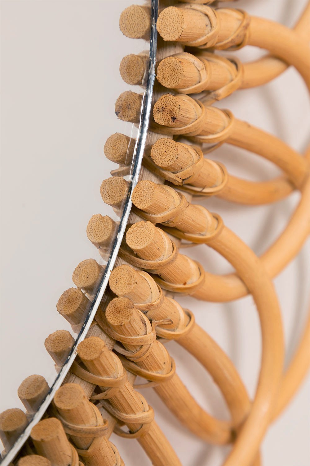 Rattan Round Wall Mirror Ø60 cm Krayo, gallery image 4