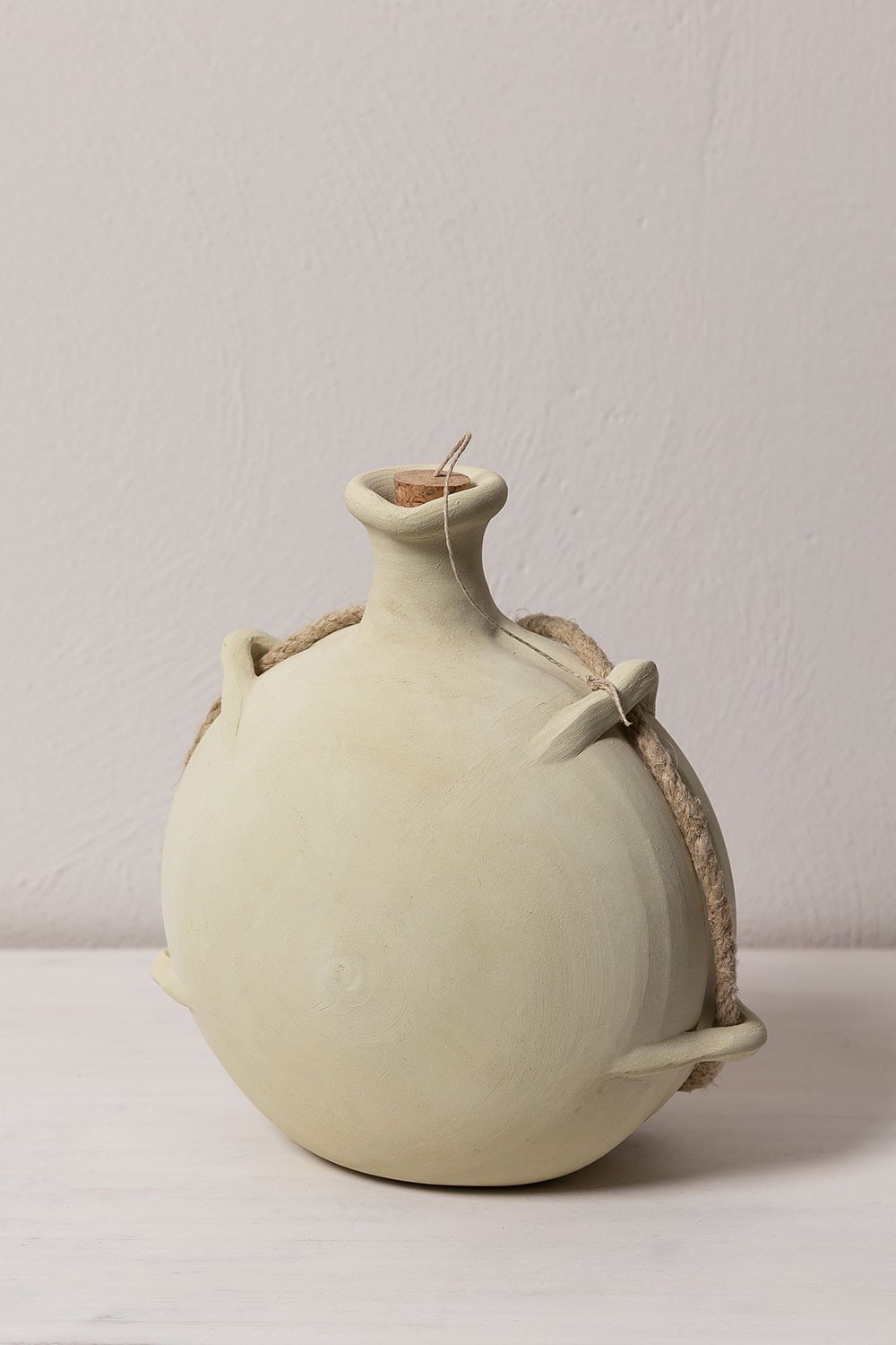 Clay  Water bottle Nora, gallery image 1